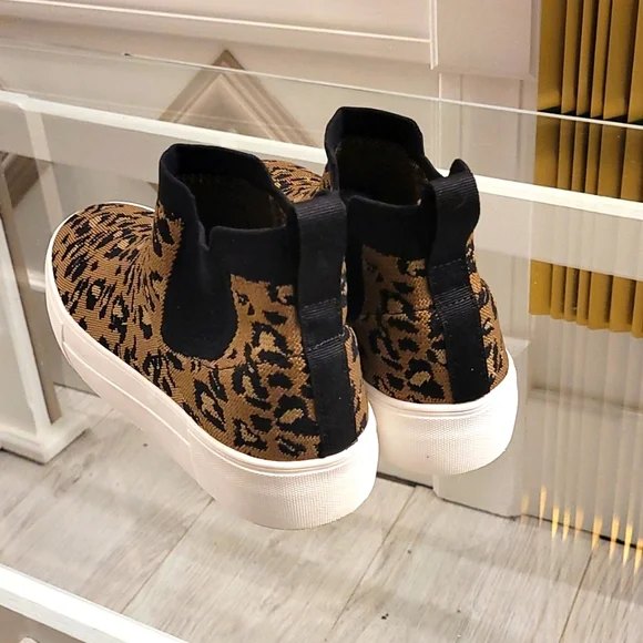 Animal Print High-tops Slip-On - Picture 3 of 6